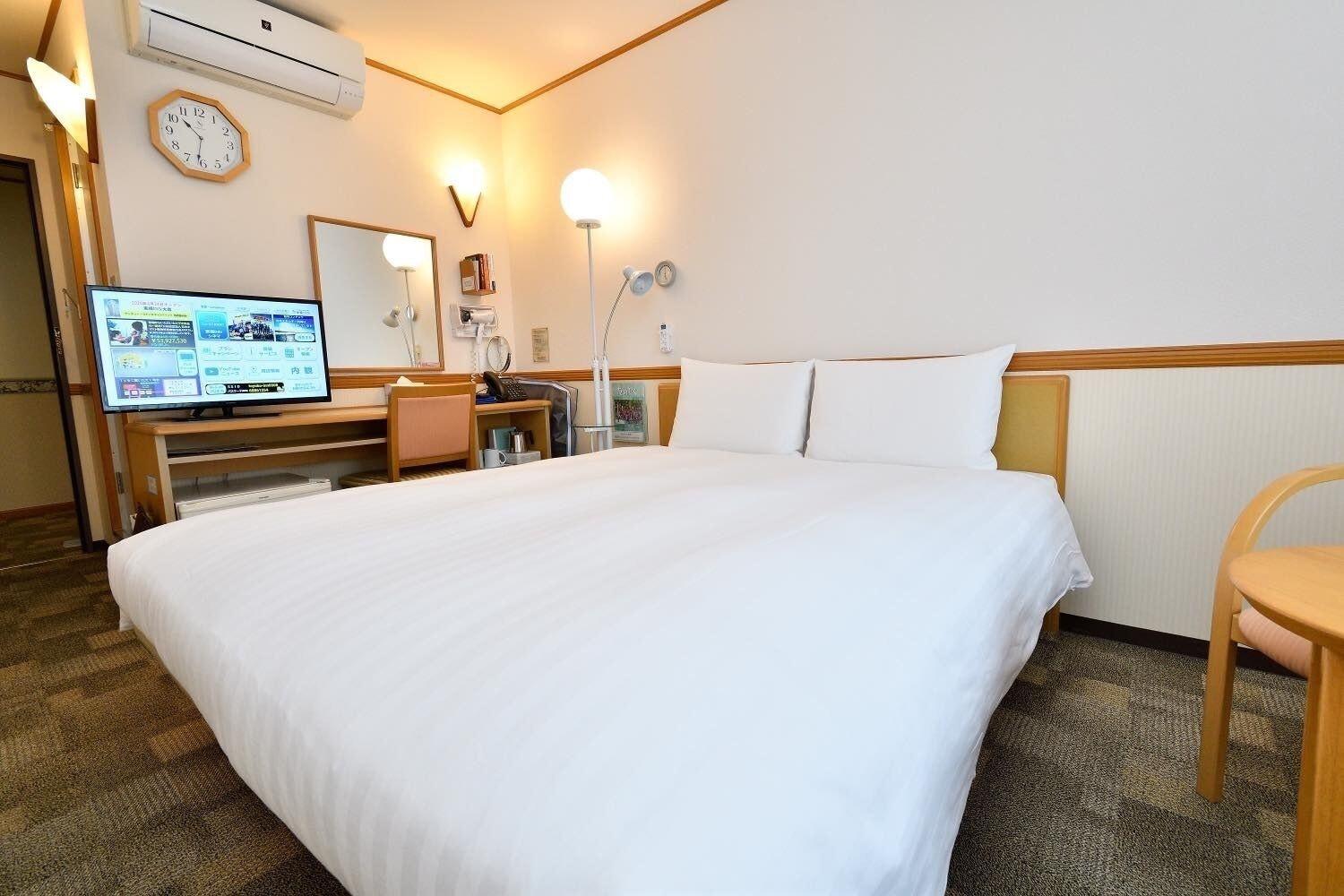 Toyoko Inn Hokkaido Kushiro Juji-Gai Екстериор снимка