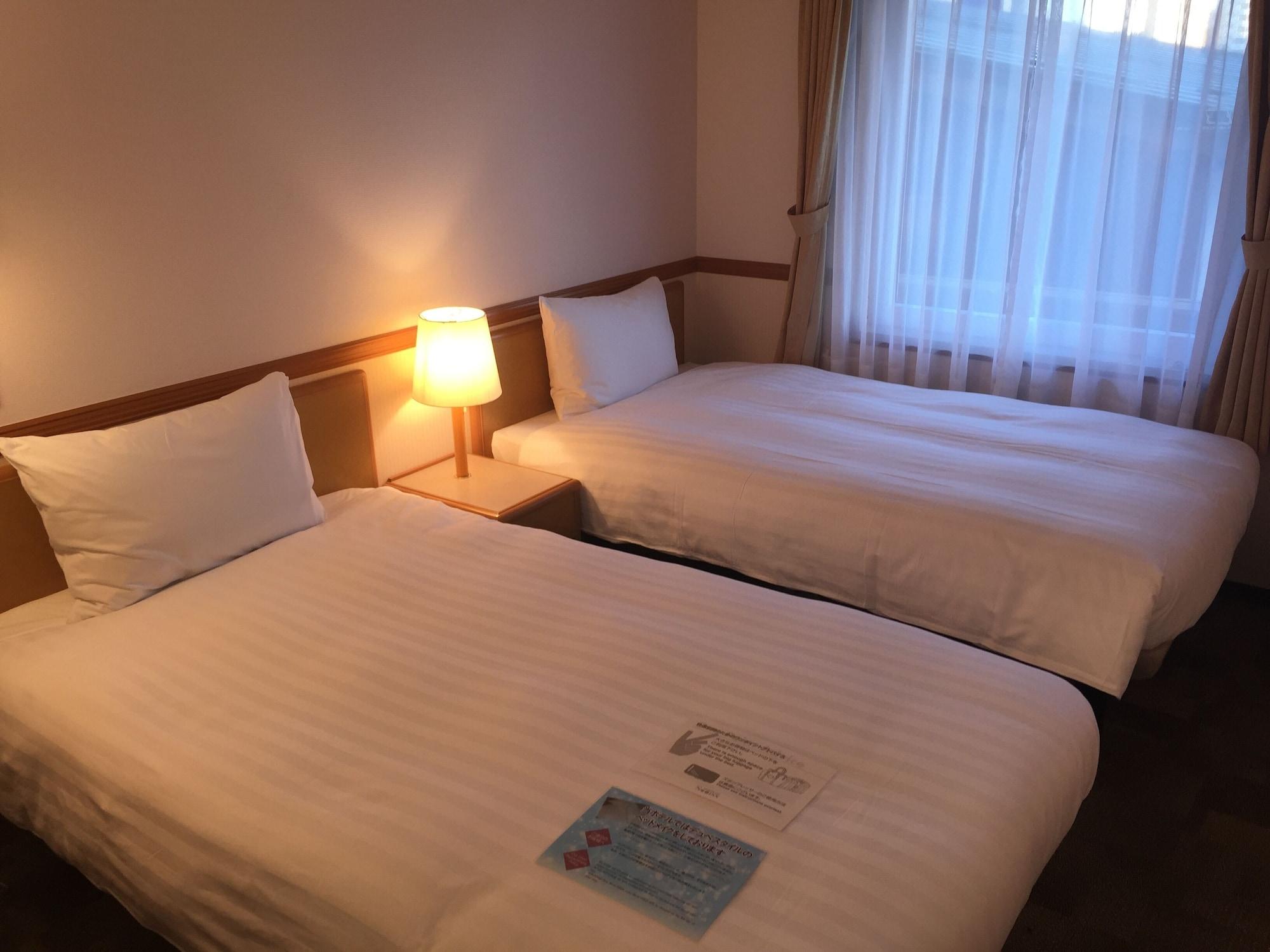 Toyoko Inn Hokkaido Kushiro Juji-Gai Екстериор снимка
