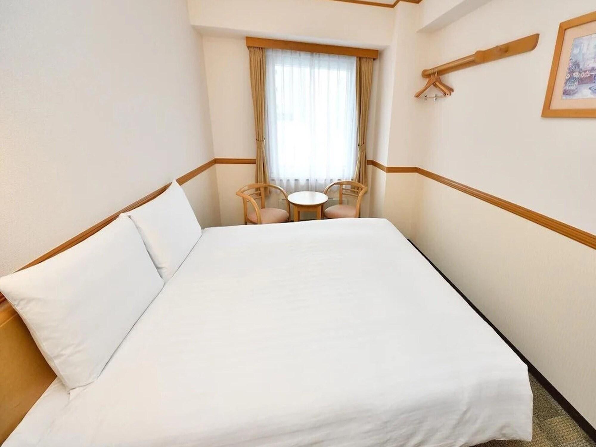 Toyoko Inn Hokkaido Kushiro Juji-Gai Екстериор снимка
